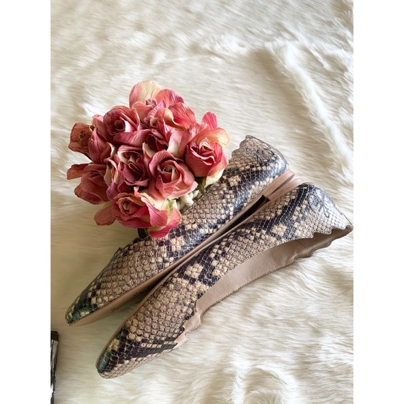 Sam Edelman Augusta Snake Embossed Flats - Picture 4 of 7